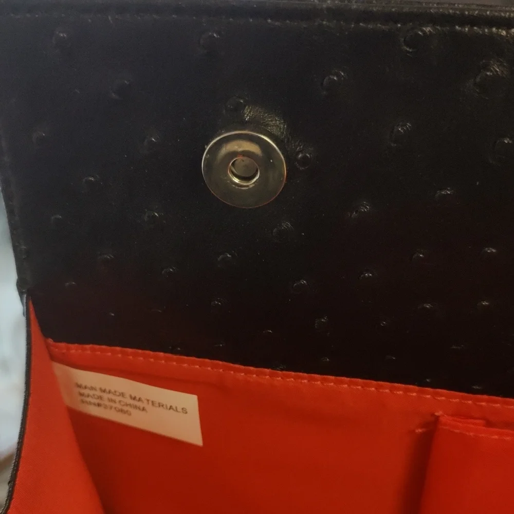 Elegant Black Leather Men's Bag